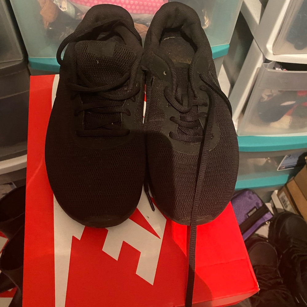 Black Nike shoes